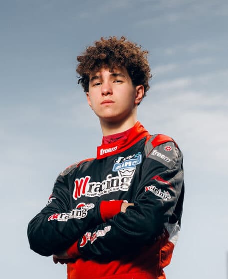 Пилот SMP F4 Абросимов Павел