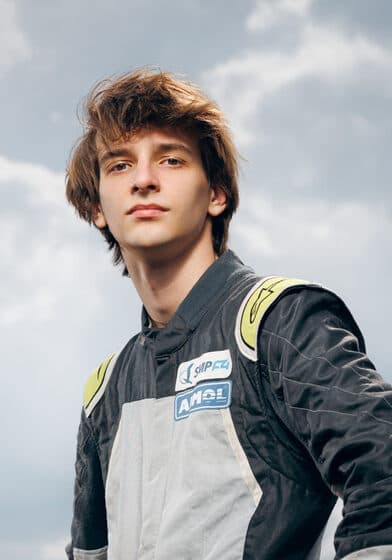 Пилот SMP F4 Дунин Илья
