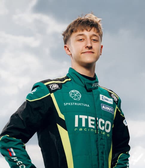 Пилот SMP F4 Шагалиев Тимур